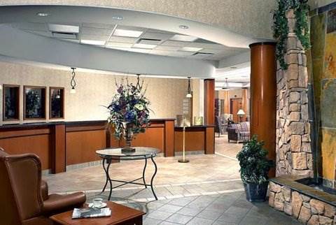Four Points By Sheraton Hotel & Suites Calgary West Интерьер фото